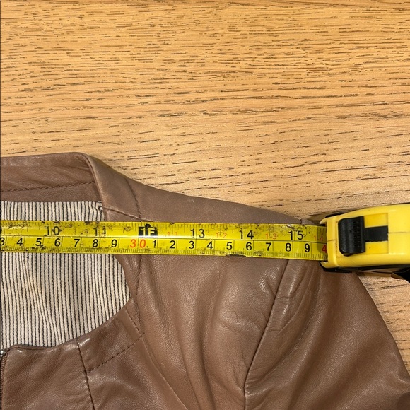 Pink leather jacket - Picture 7 of 7